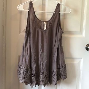 Swing Tank